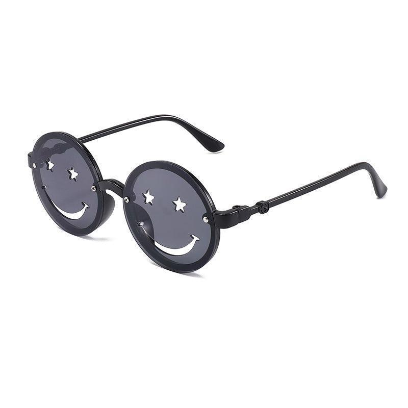 Free sunglasses - CCMOM